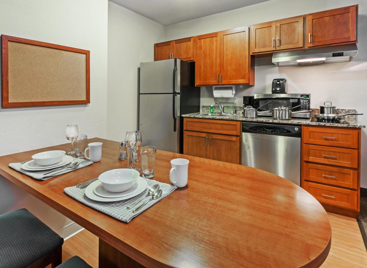 Candlewood Suites El Paso By Ihg Sunrise Acres Esterno foto