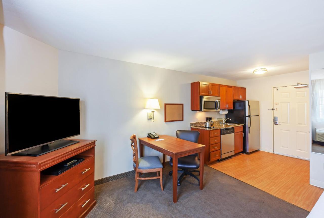 Candlewood Suites El Paso By Ihg Sunrise Acres Esterno foto